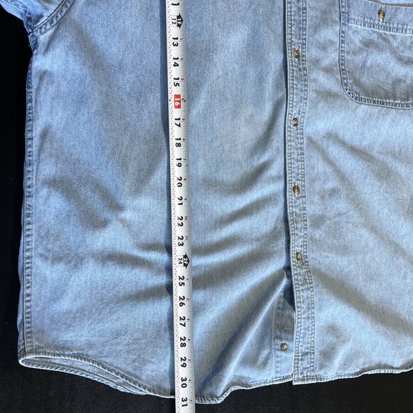 Eddie Bauer Shirt Mens XL Blue Denim Short Sleeve Button Down Dad Style Faded - Picture 9 of 10